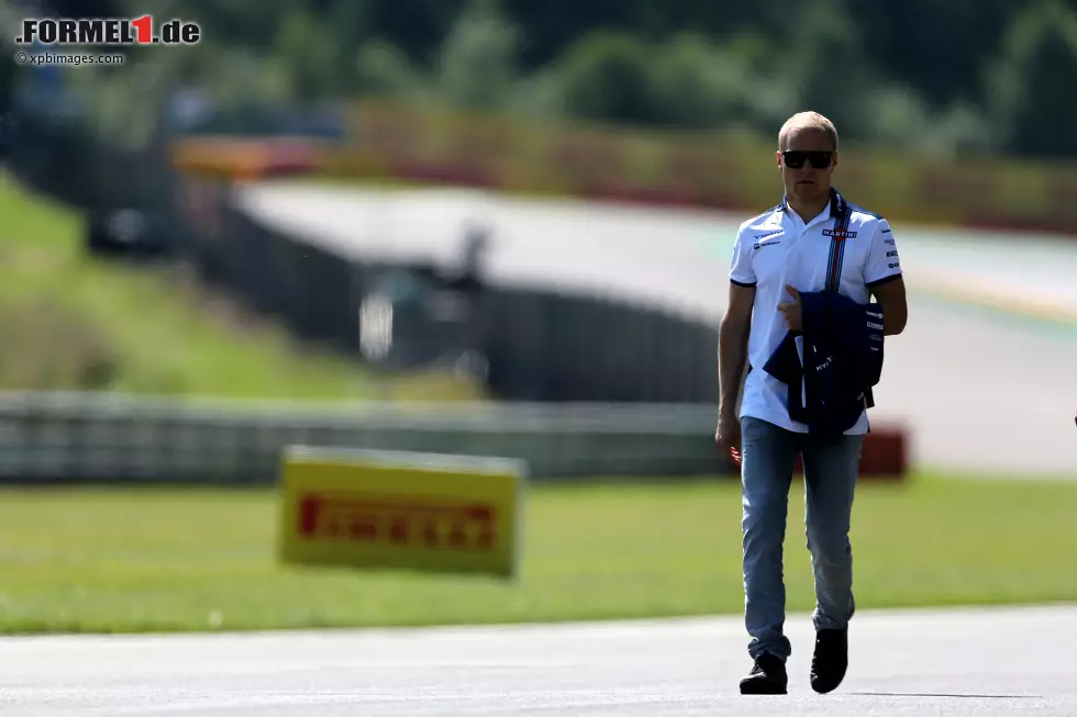 Foto zur News: Valtteri Bottas (Williams)