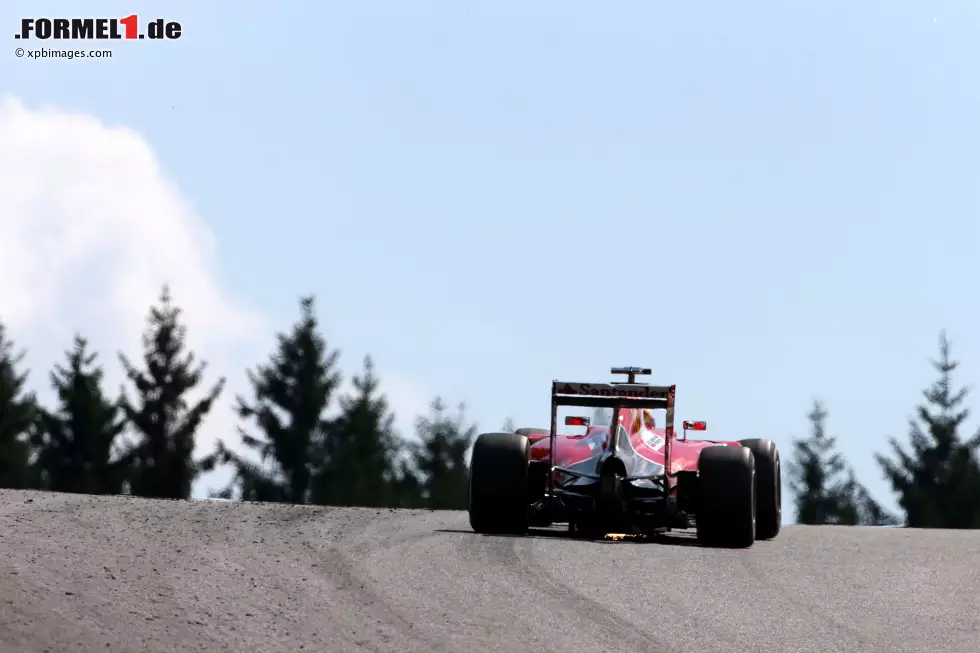 Foto zur News: Sebastian Vettel (Ferrari)