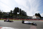 Foto zur News: Felipe Massa (Williams) und Max Verstappen (Toro Rosso)