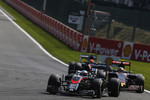 Foto zur News: Fernando Alonso (McLaren), Carlos Sainz (Toro Rosso) und Felipe Nasr (Sauber)