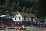 Foto zur News: Kimi Räikkönen (Ferrari) und Max Verstappen (Toro Rosso)