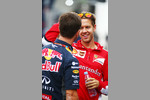 Foto zur News: Christian Horner und Sebastian Vettel (Ferrari)