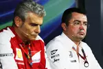 Foto zur News: Maurizio Arrivabene und Eric Boullier