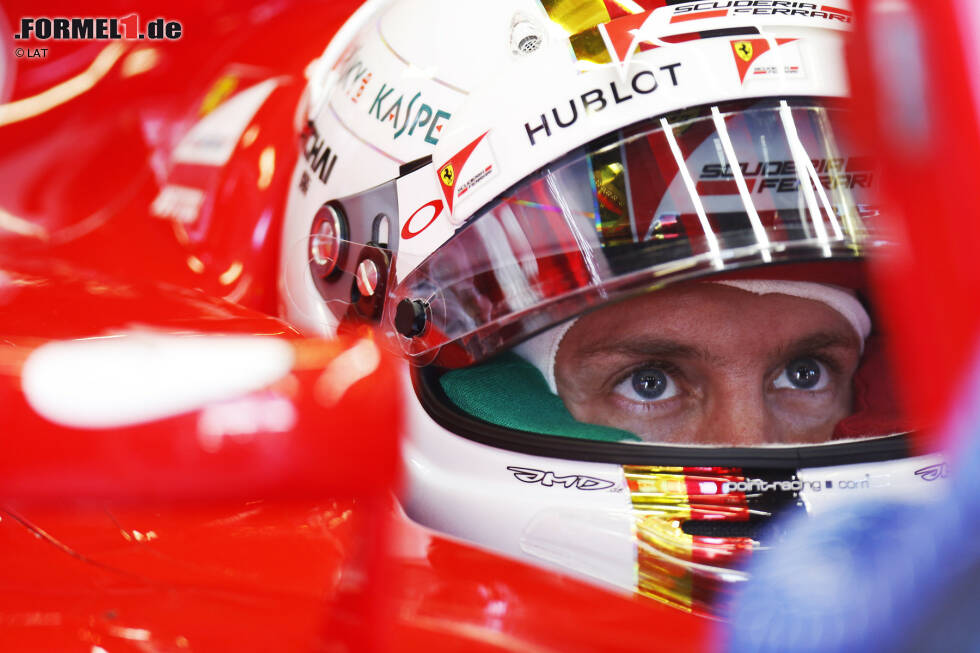 Foto zur News: und Sebastian Vettel (Ferrari)
