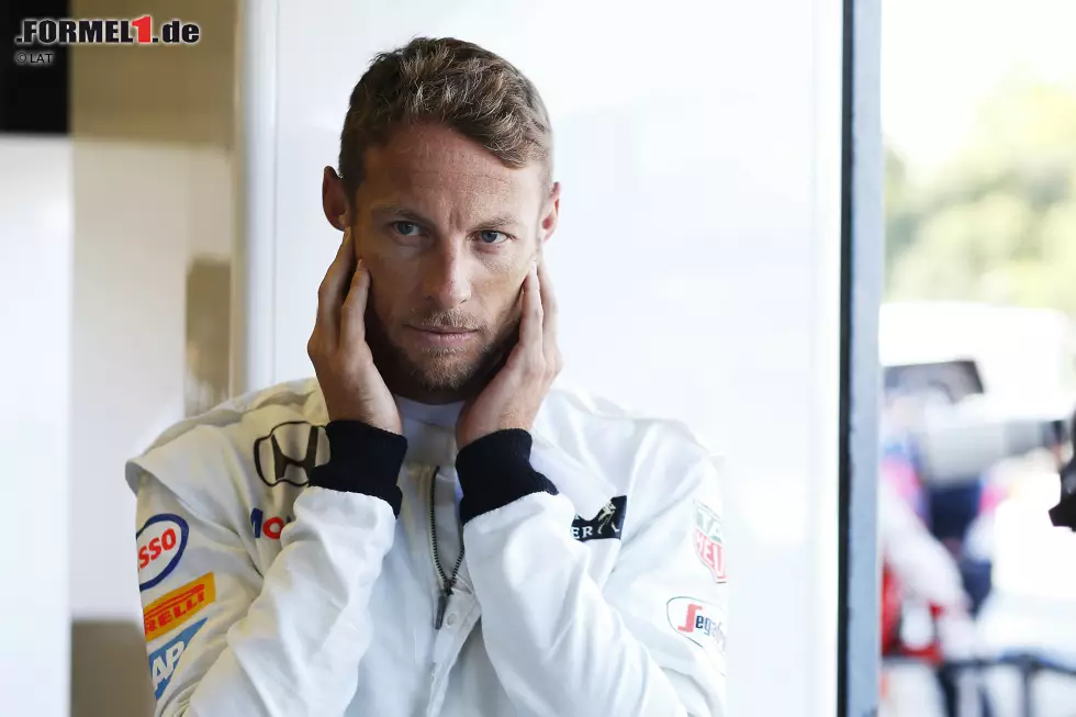 Foto zur News: Jenson Button (McLaren)