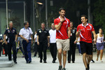 Foto zur News: Alexander Rossi (Manor-Marussia) und Fabio Leimer