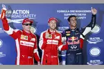 Foto zur News: Kimi Räikkönen (Ferrari), Sebastian Vettel (Ferrari) und Daniel Ricciardo (Red Bull)
