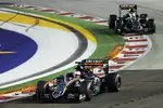 Foto zur News: Nico Hülkenberg (Force India) und Sergio Perez (Force India)