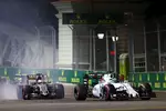 Foto zur News: Felipe Massa (Williams) und Nico Hülkenberg (Force India)