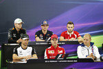 Foto zur News: Nico Hülkenberg (Force India), Max Verstappen (Toro Rosso), Will Stevens (Manor-Marussia), Valtteri Bottas (Williams), Sebastian Vettel (Ferrari) und Jenson Button (McLaren)