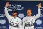 Foto zur News: Lewis Hamilton (Mercedes) und Nico Rosberg (Mercedes)