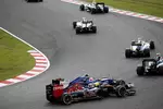 Foto zur News: Felipe Nasr (Sauber) und Max Verstappen (Toro Rosso)