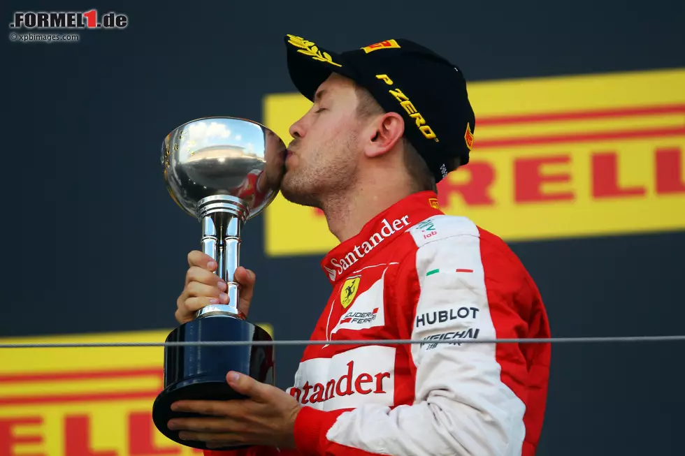 Foto zur News: Sebastian Vettel (Ferrari)