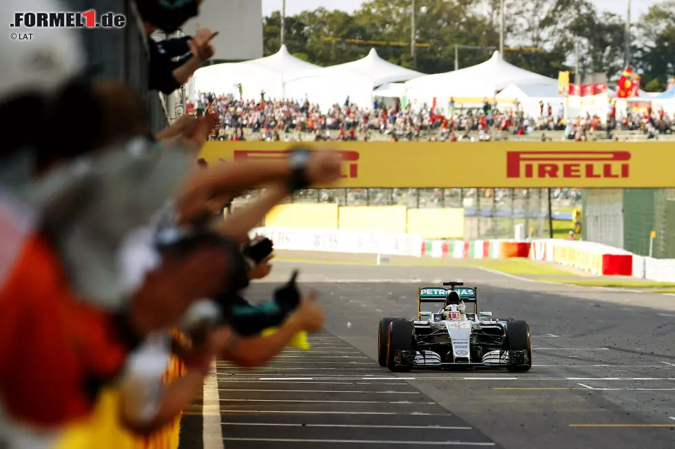 Foto zur News: Lewis Hamilton (Mercedes)