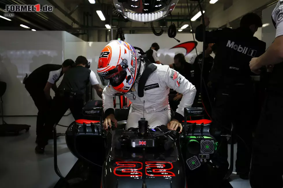 Foto zur News: Jenson Button (McLaren)