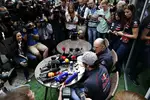 Foto zur News: Carlos Sainz (Toro Rosso) und Franz Tost