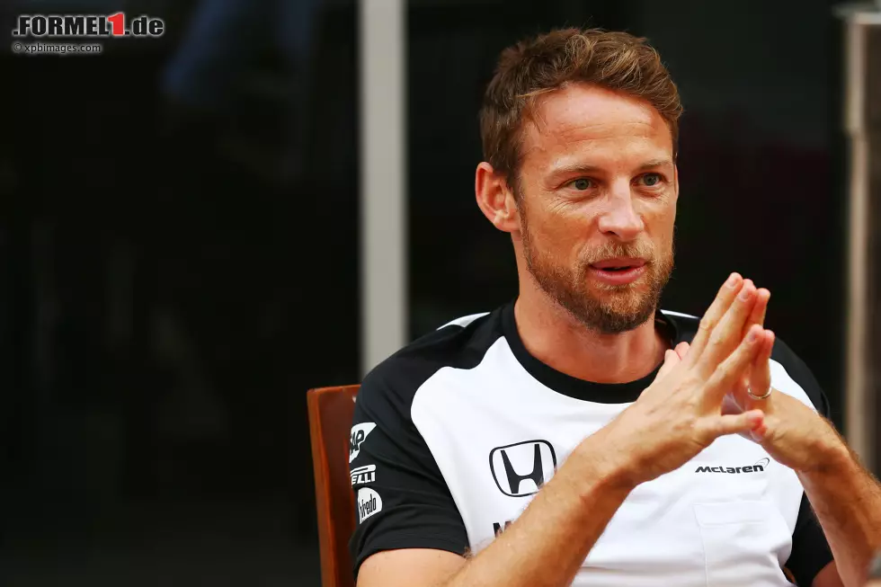 Foto zur News: Jenson Button (McLaren)