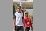 Foto zur News: Jenson Button (McLaren) mit seiner Mutter Simone