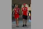 Foto zur News: Britta Roeske und Sebastian Vettel (Ferrari)