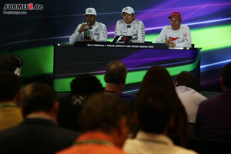 Foto zur News: Lewis Hamilton (Mercedes), Nico Rosberg (Mercedes) und Kimi Räikkönen (Ferrari)