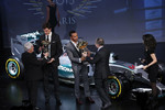 Foto zur News: Toto Wolff und Lewis Hamilton (Mercedes)