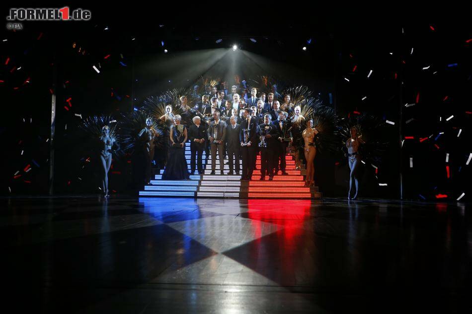 Foto zur News: Gruppenfoto bei der FIA-Gala