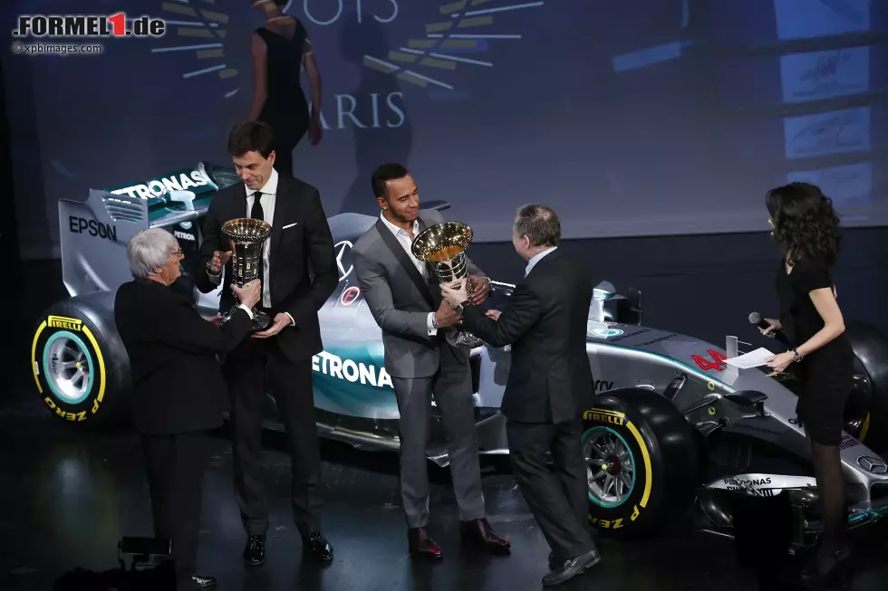 Foto zur News: Toto Wolff und Lewis Hamilton (Mercedes)