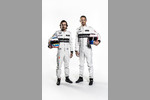 Foto zur News: Fernando Alonso und Jenson Button (McLaren)