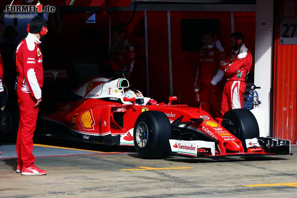 Foto zur News: Sebastian Vettel (Ferrari)