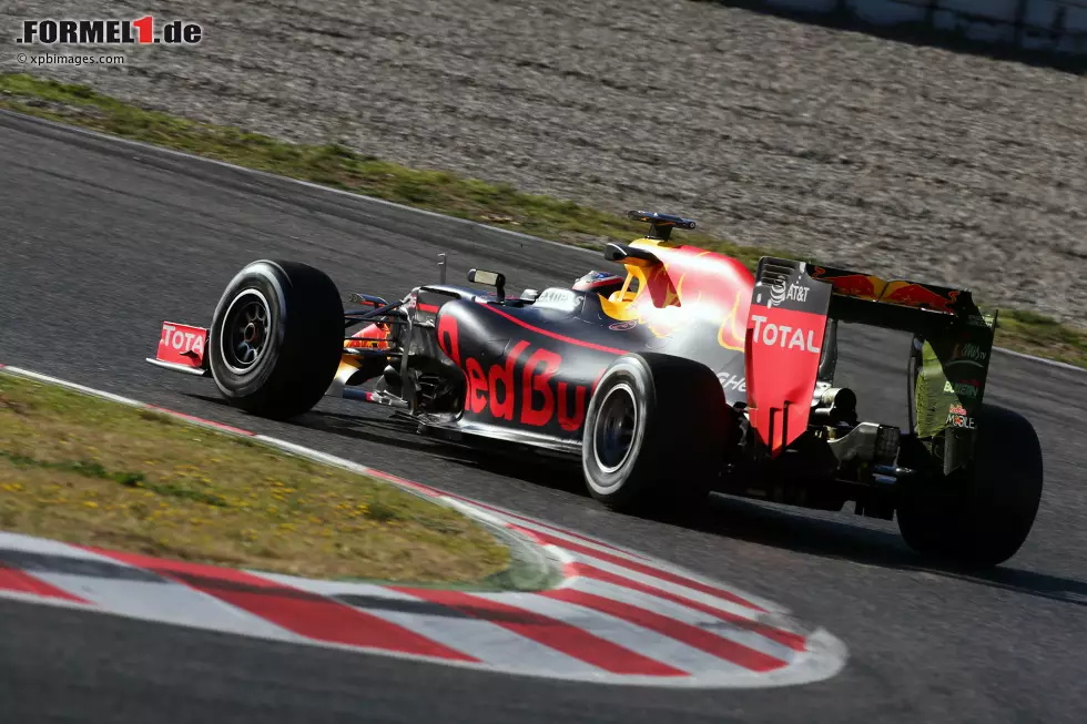 Foto zur News: Daniil Kwjat (Red Bull)