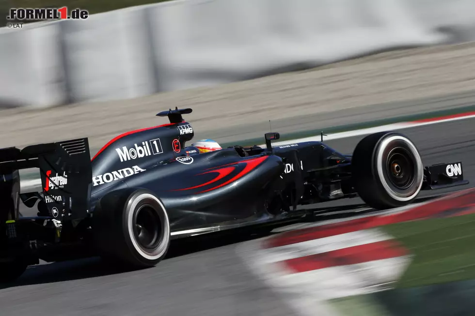 Foto zur News: Fernando Alonso (McLaren)