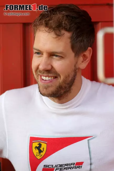 Foto zur News: Sebastian Vettel (Ferrari)