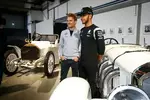 Foto zur News: Nico Rosberg und Lewis Hamilton