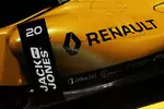 Foto zur News: Der Renault R.S.16 in der endgültigen Lackierung