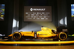Foto zur News: Der Renault R.S.16 in der endgültigen Lackierung