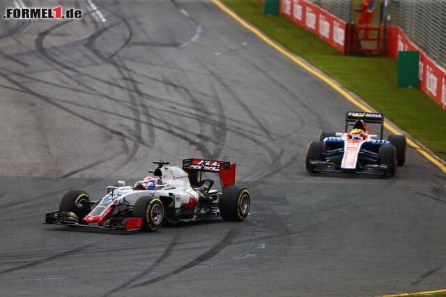 Foto zur News: Formel-1-Live-Ticker: Lewis Hamilton filmt wieder am Steuer