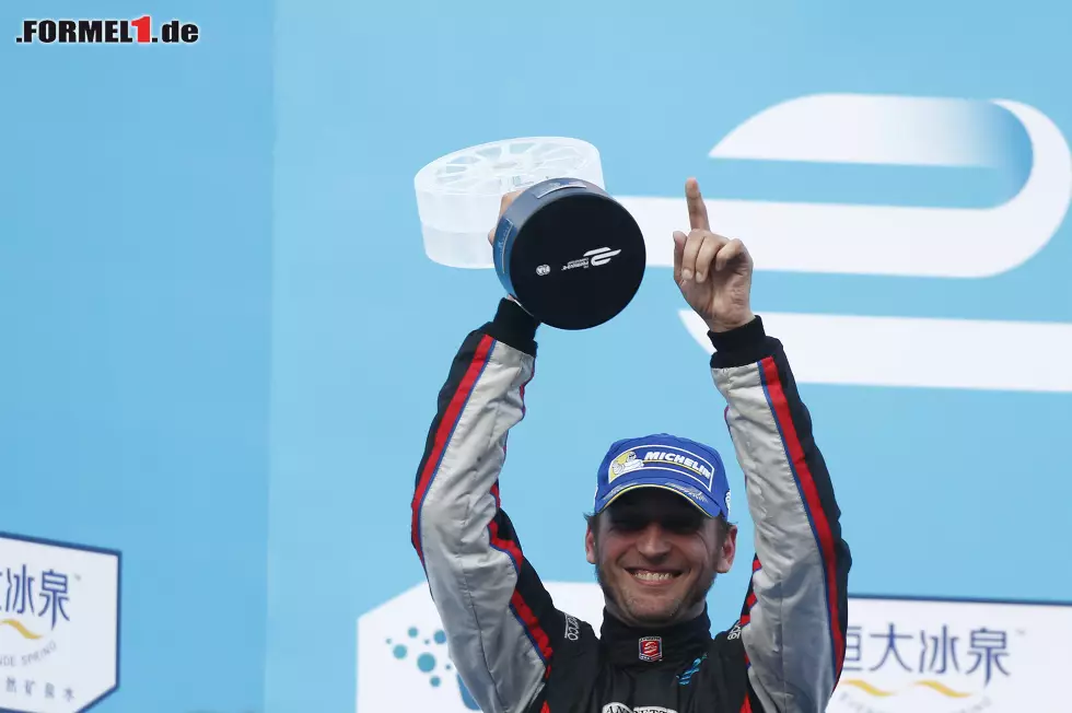 #4 Franck Montagny: Der siebenmalige Grand-Prix-Teilnehmer Franck Montagny wurde 2014 der Einnahme von Kokain überführt. Das bedeutete das Ende seiner Karriere in der Formel E. Foto zur News: #4 Franck Montagny: Der siebenmalige Grand-Prix-Teilnehmer Franck Montagny wurde 2014 der Einnahme von Kokain überführt. Das bedeutete das Ende seiner Karriere in der Formel E.