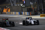 Foto zur News: Nico Hülkenberg (Force India) und Valtteri Bottas (Williams)