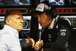 Foto zur News: Ron Dennis und Fernando Alonso
