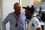 Foto zur News: Ron Dennis und Fernando Alonso