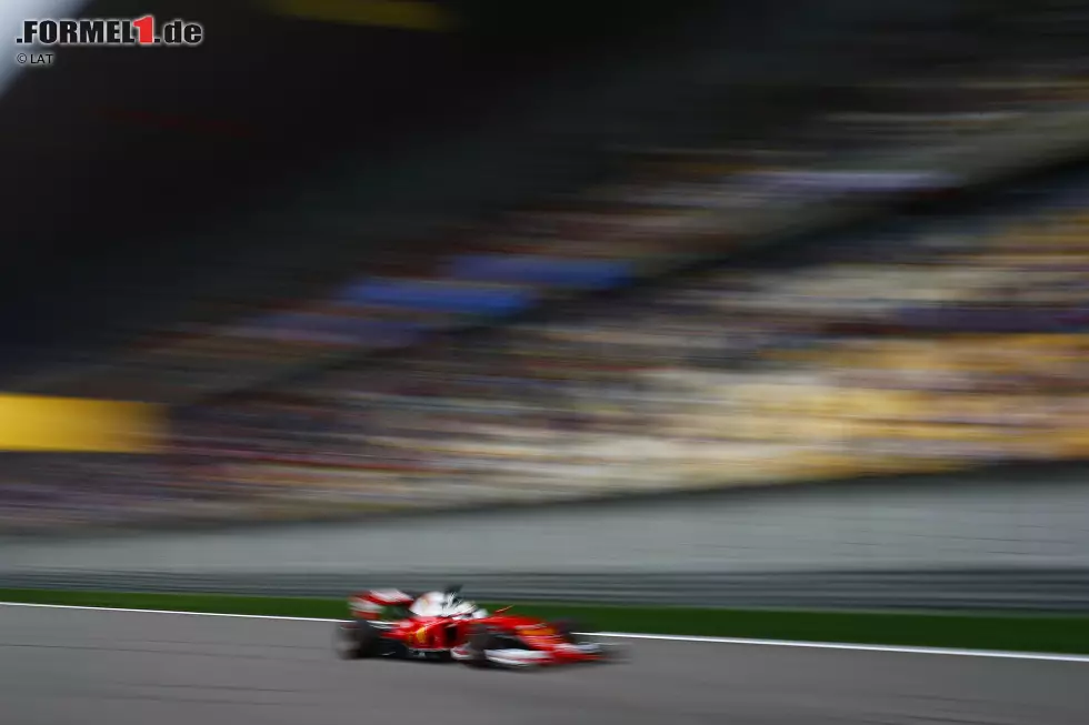 Foto zur News: Sebastian Vettel (Ferrari)