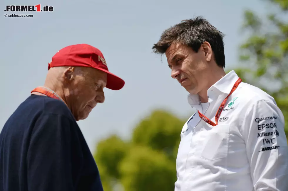 Foto zur News: Niki Lauda und Toto Wolff