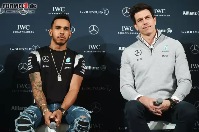 Foto zur News: Toto Wolff glaubt, dass Lewis Hamilton in Austin stark zurückschlagen könnte. Jetzt durch die Highlights des Rennens in Suzuka klicken!