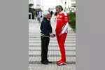 Foto zur News: Bernie Ecclestone und Maurizio Arrivabene