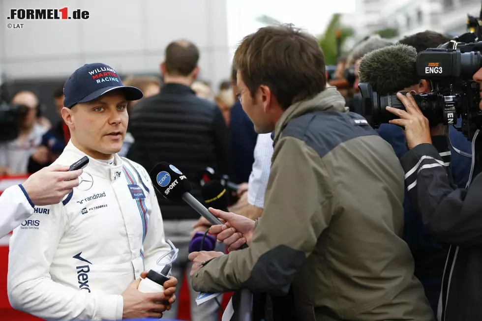 Foto zur News: Valtteri Bottas (Williams)