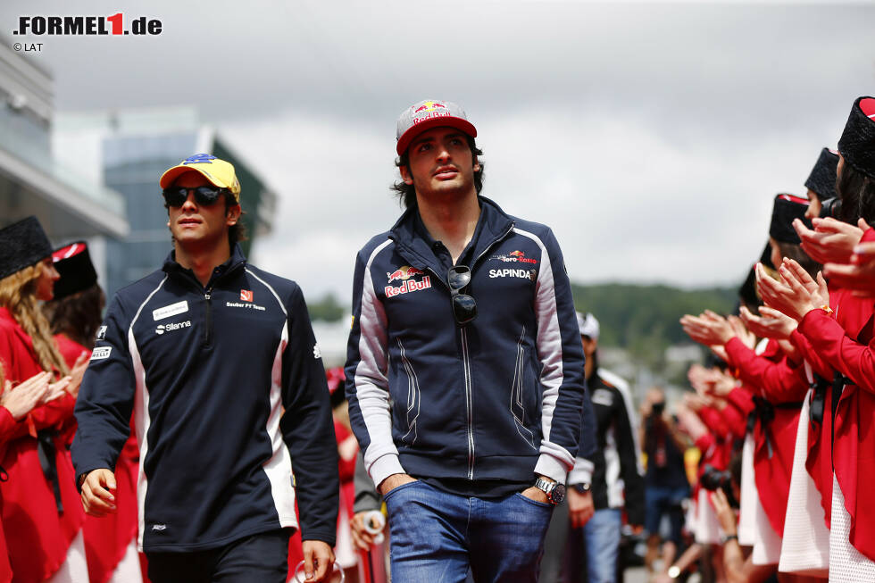 Foto zur News: Felipe Nasr (Sauber) und Carlos Sainz (Toro Rosso)