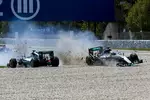 Foto zur News: Lewis Hamilton (Mercedes) und Nico Rosberg (Mercedes)