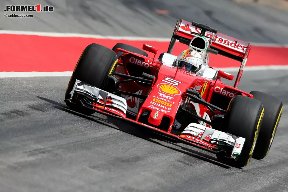 Foto zur News: Sebastian Vettel (Ferrari)