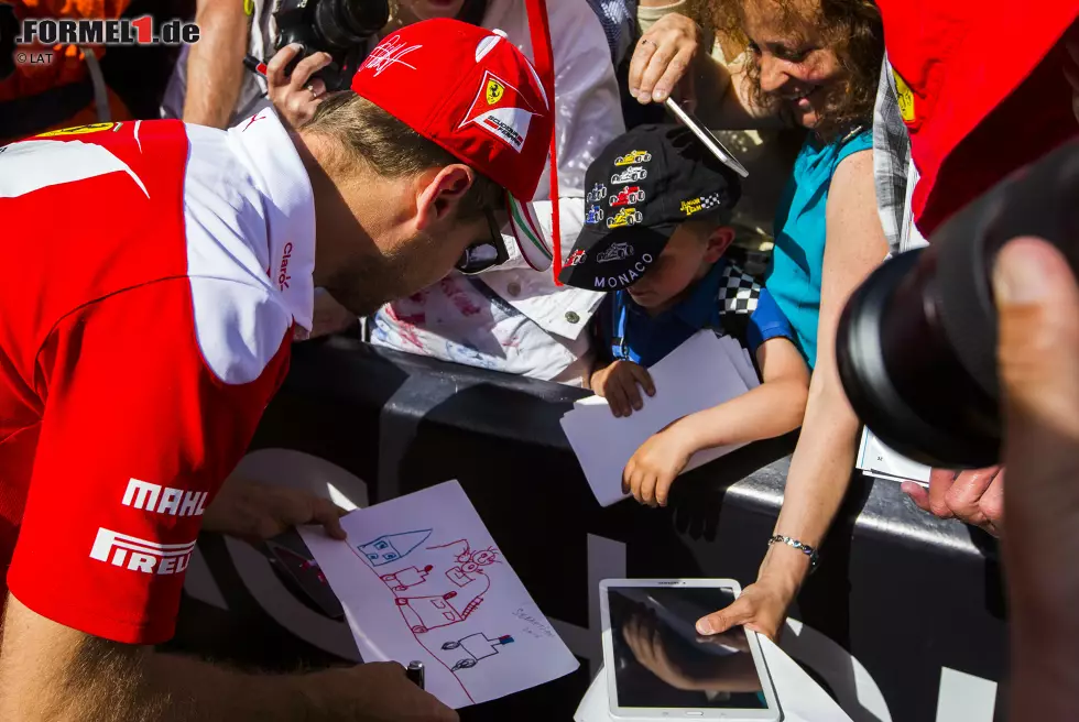 Foto zur News: Sebastian Vettel (Ferrari)