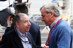 Foto zur News: Jean Todt und Carlos Sainz (Toro Rosso)